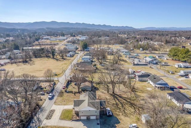 405 South North Street, Johnson City, TN 37604