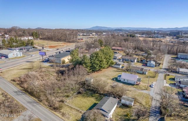 405 South North Street, Johnson City, TN 37604