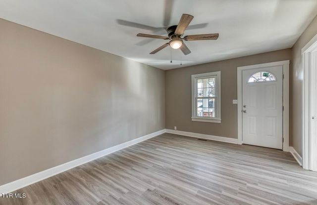 405 South North Street, Johnson City, TN 37604