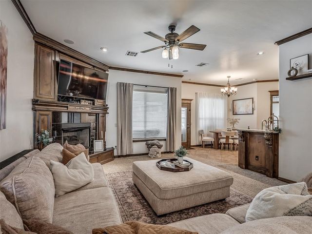 12829 NW 5th Street, Yukon, OK 73099