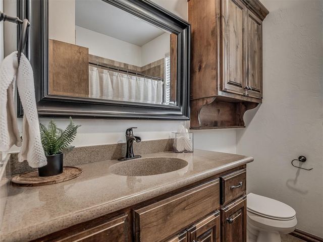 12829 NW 5th Street, Yukon, OK 73099