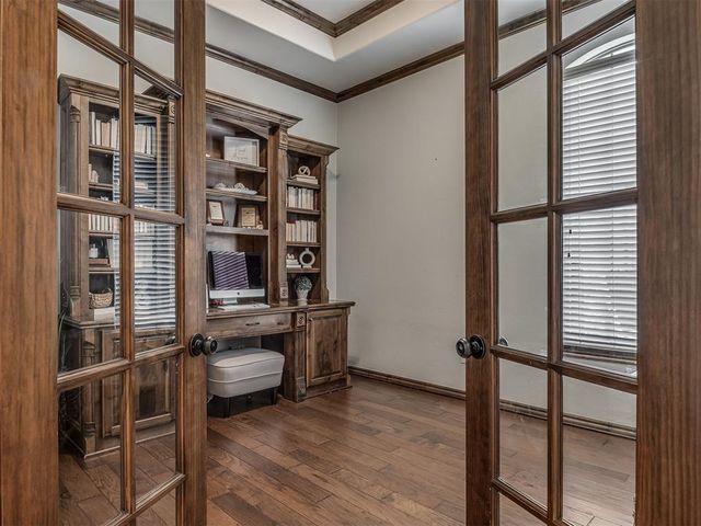 12829 NW 5th Street, Yukon, OK 73099