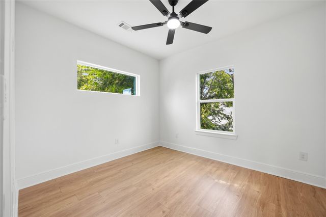 4562 Teton Street D, Houston, TX 77051