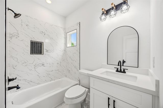 4562 Teton Street D, Houston, TX 77051