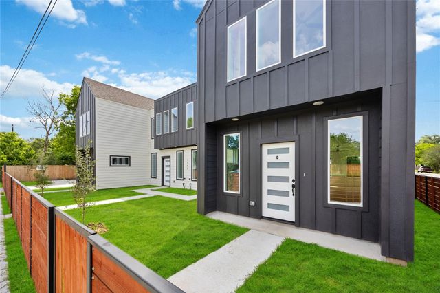 4562 Teton Street D, Houston, TX 77051