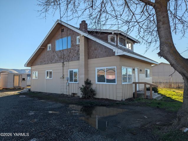 502 W Washington Ave, Union Gap, WA 98903