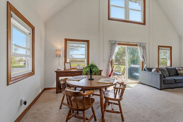 26016 Yankee Street, Edwardsburg, MI 49112