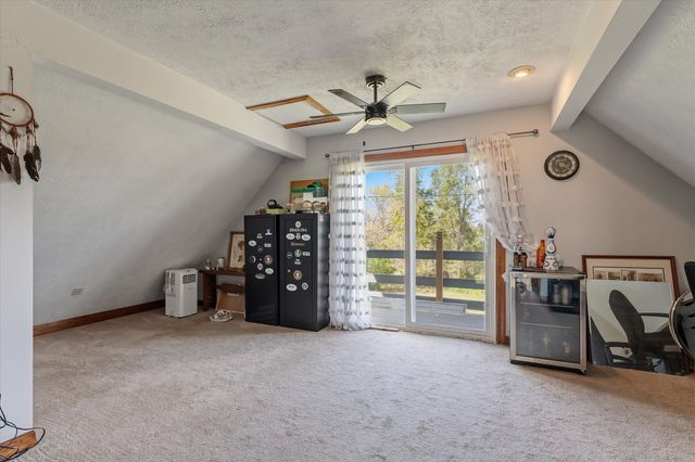26016 Yankee Street, Edwardsburg, MI 49112