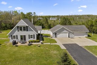 26016 Yankee Street, Edwardsburg, MI 49112