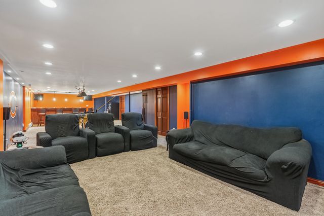 3311 Pinecrest Drive, Joliet, IL 60435