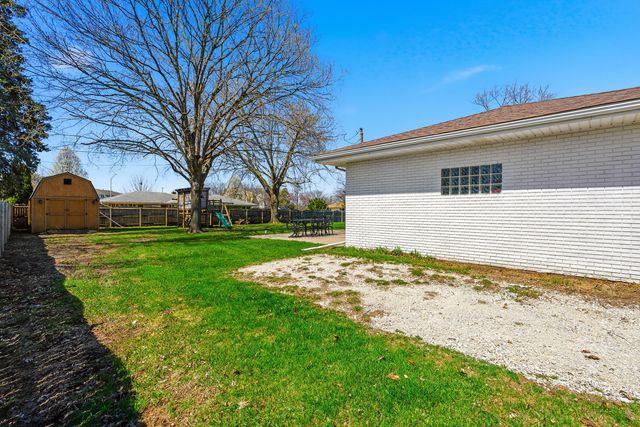 3311 Pinecrest Drive, Joliet, IL 60435