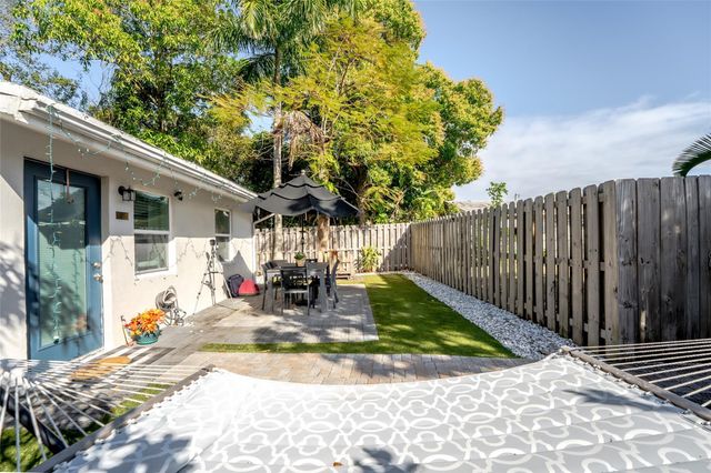 659 NE 32nd Street, Oakland Park, FL 33334