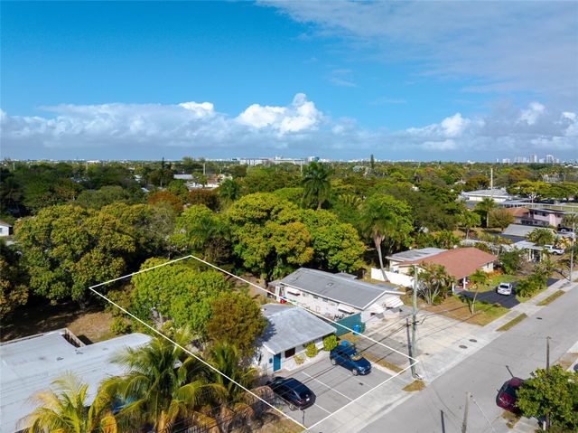 659 NE 32nd Street, Oakland Park, FL 33334