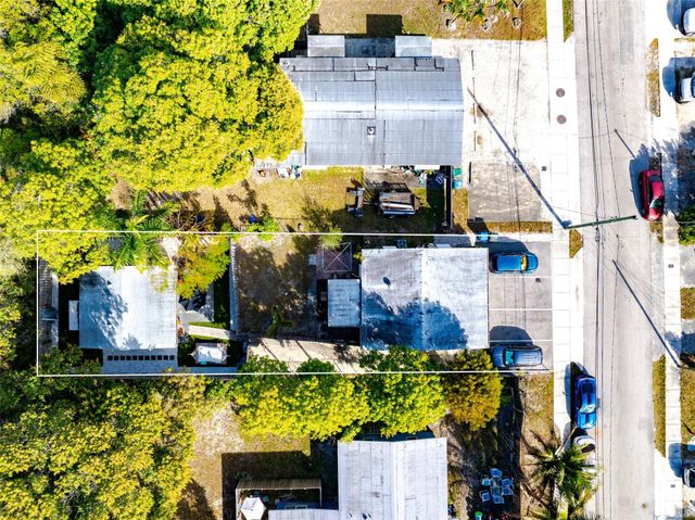 659 NE 32nd Street, Oakland Park, FL 33334