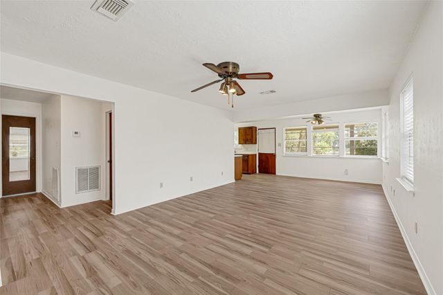 18121 Atkinson Lane, Conroe, TX 77384