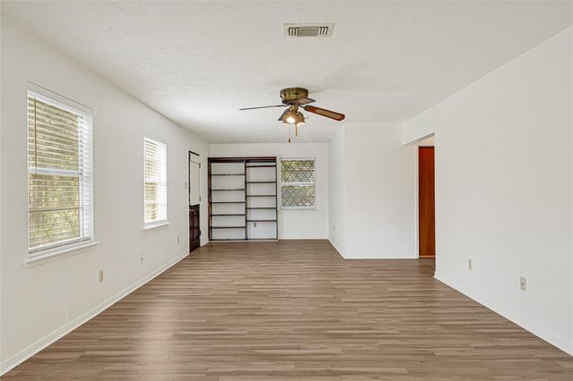 18121 Atkinson Lane, Conroe, TX 77384