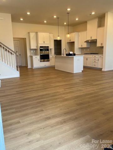 9119 Harwen Lane, Charlotte, NC 28215