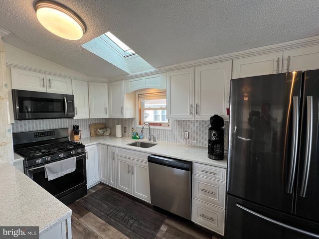 12020 ASSATEAGUE WAY, Berlin, MD 21811