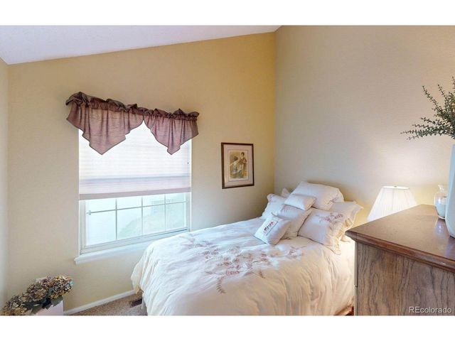 1553 E Nichols Dr, Centennial, CO 80122