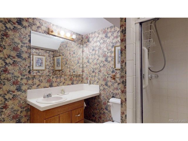 1553 E Nichols Dr, Centennial, CO 80122