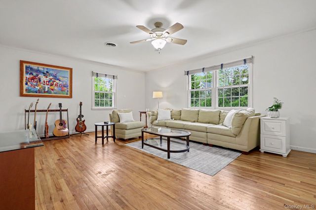 4 Clark Lane, Rye, NY 10580
