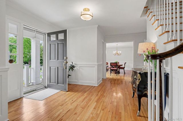 4 Clark Lane, Rye, NY 10580