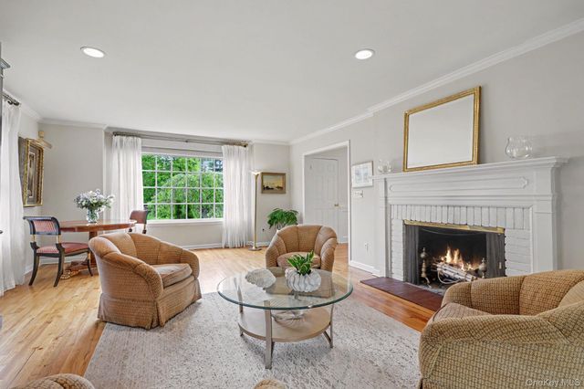 4 Clark Lane, Rye, NY 10580