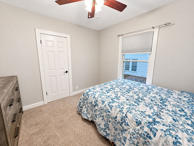 2121 Highland Avenue, Davenport, IA 52803