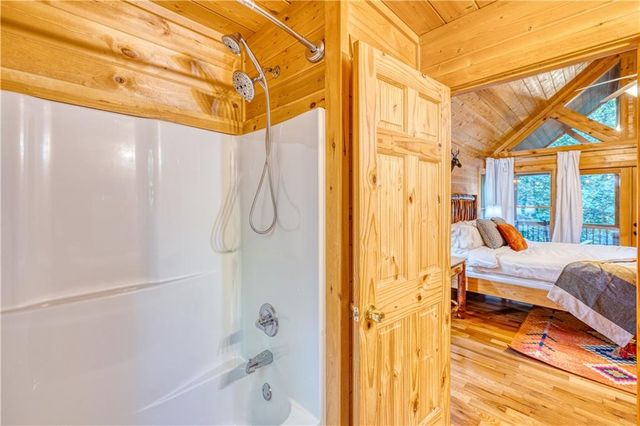 307 Bent Wood Lane, Blue Ridge, GA 30513