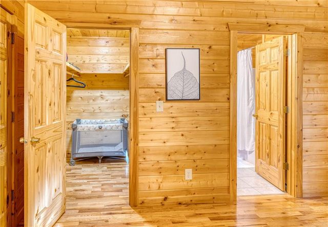 307 Bent Wood Lane, Blue Ridge, GA 30513