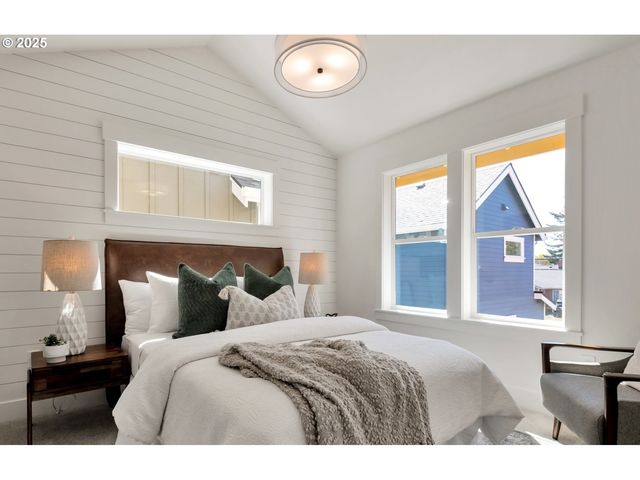 7261 Se Duke Ave Unit 6, Portland, OR 97206