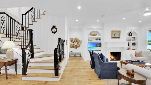 316 Hideaway Central Lane, Hideaway, TX 75771