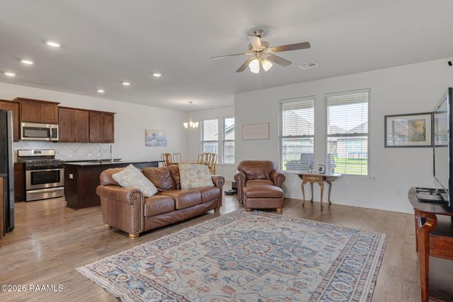 104 Marais Avenue, Youngsville, LA 70592