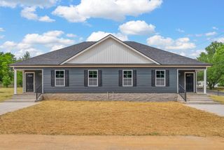 201A Pineridge # 201, Hopkinsville, KY 42240