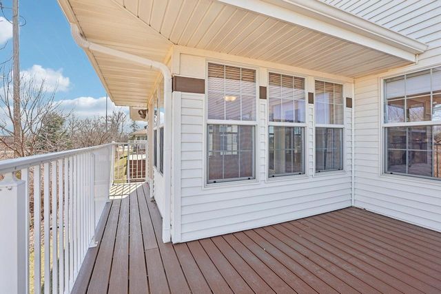 726 Clardell Drive, Sun Prairie, WI 53590