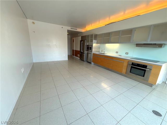 3722 South Las Vegas Boulevard 1003, Las Vegas, NV 89158