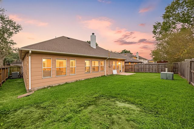 13735 Sablegarden Lane, Houston, TX 77014