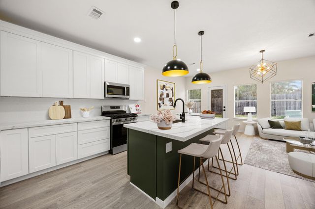 13735 Sablegarden Lane, Houston, TX 77014