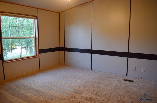 2780 143RD AVE, Rapid City, SD 57701