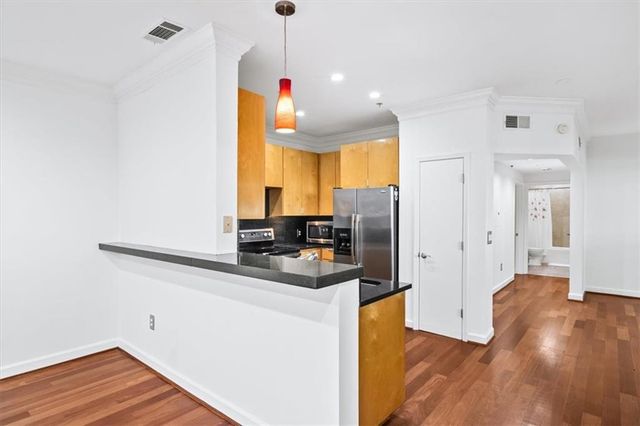 3777 Peachtree NE Road 713, Brookhaven, GA 30319