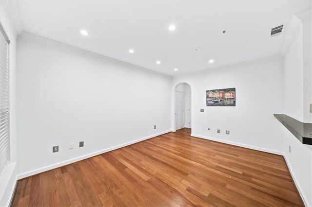 3777 Peachtree NE Road 713, Brookhaven, GA 30319