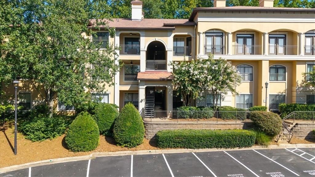 3777 Peachtree NE Road 713, Brookhaven, GA 30319