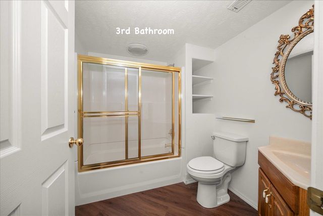 29414 N Selkirk View Dr, Chattaroy, WA 99003