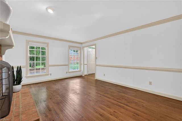 206 Lewis Robert LN, Williamsburg, VA 23185