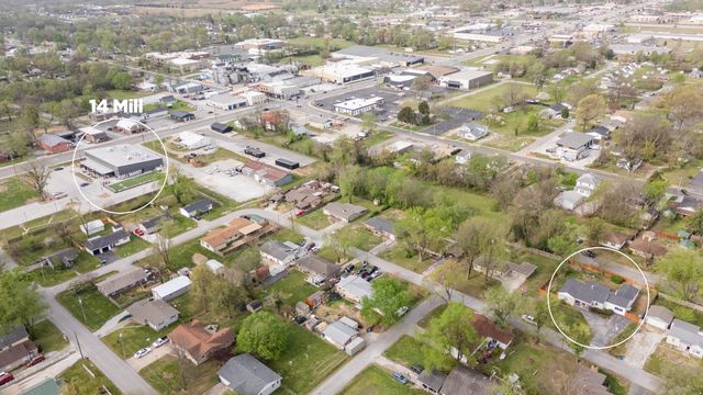 303 N Prospect Street, Nixa, MO 65714