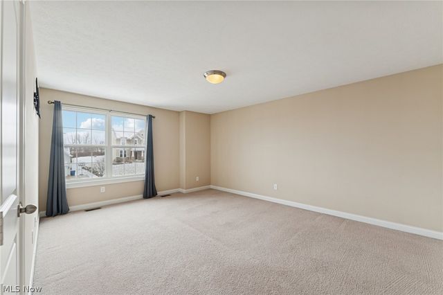 866 Somerby Circle, Uniontown, OH 44685