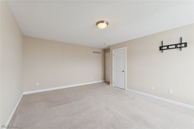 866 Somerby Circle, Uniontown, OH 44685