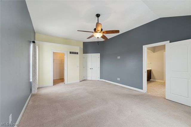 866 Somerby Circle, Uniontown, OH 44685