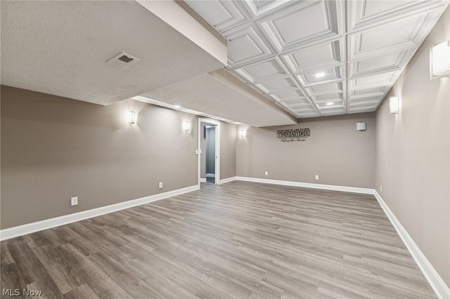 866 Somerby Circle, Uniontown, OH 44685