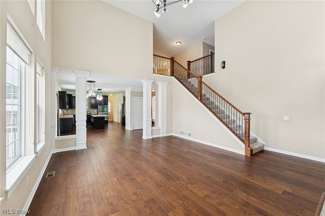 866 Somerby Circle, Uniontown, OH 44685